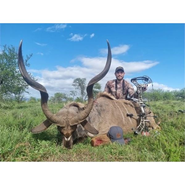 South Africa – 8 day – Plains Game Safari for Two Hunters Sharing 14 Animals