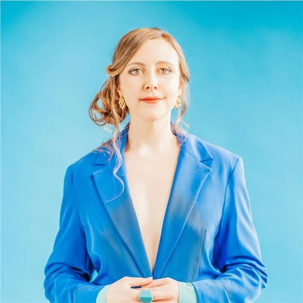 NEW DC-SIOBHAN MILLER BLOOM