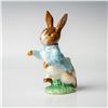 Image 2 : Beswick Beatrix Potter Figurine, Peter Rabbit