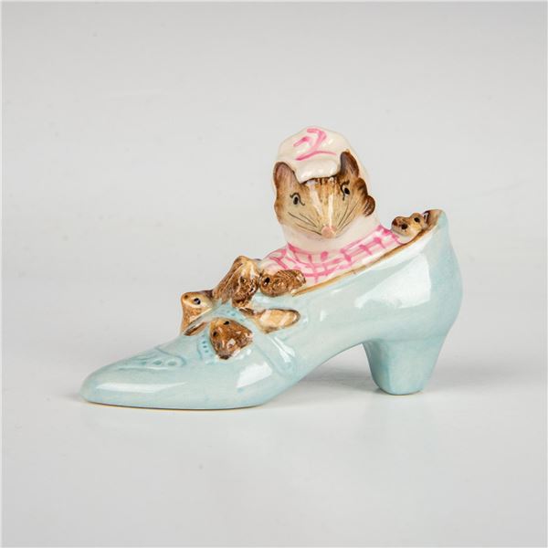 Beswick Beatrix Potter Figurine, Old Woman Who Lived In Shoe