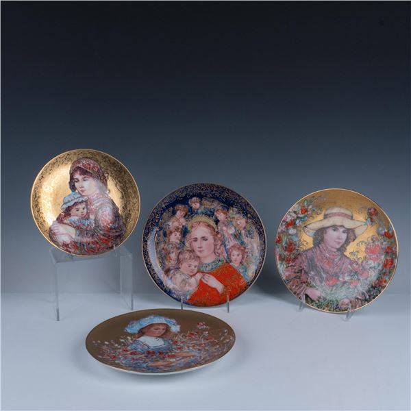 4pc Edna Hibel Porcelain Gilded Collectibles Plates