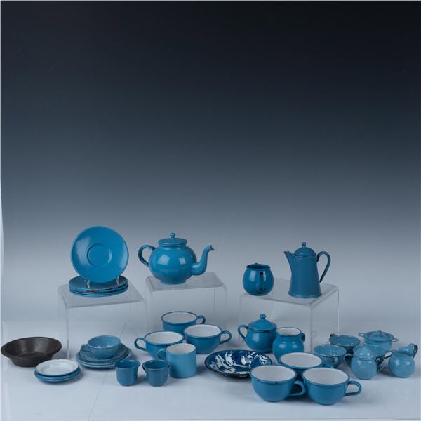 39pc Children's Blue Enamelware Assorted Kitchen Toys