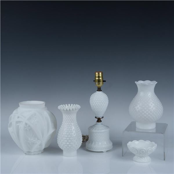 5pc Milk Glass Lamp and Lamp Shades