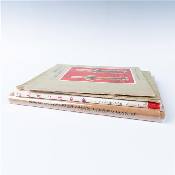 5pc Foreign Language Art Books