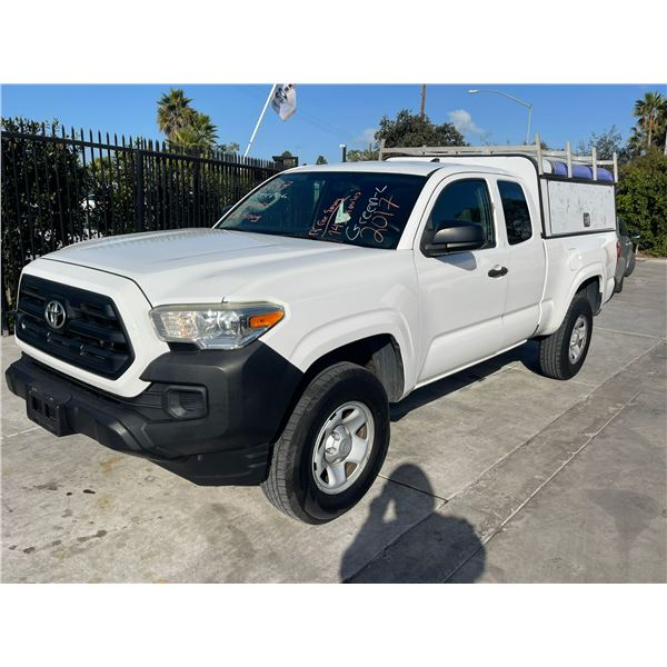 TOYT TACOMA 2017 T-2 DAYS