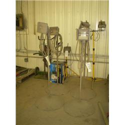 QUANTITY OF LIGHTS W/STANDS