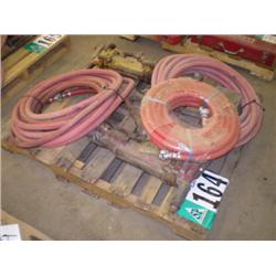 PALLET CONSISTING OF (2) 901B 90# PAVEMENT BREAKERS W/AIR HOSE