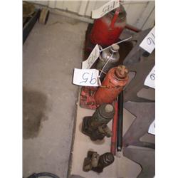 QUANTITY OF BOTTLE JACKS