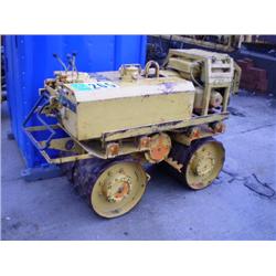 RAMMAX P33/24 TRENCH ROLLER, s/n 6323: