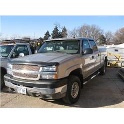 CHEVROLET 2500 HD LT 4 X 4 CREW CAB PICKUP, s/n 1GCHK23234F190059: