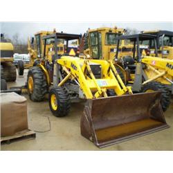 FERMEC/MASSEY FERGUSON 640 4 X 4 SKIP LOADER, s/n SMFC44NF0T6400014: