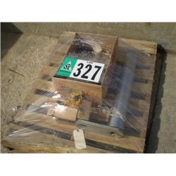 BUCKET PIN TO FIT CAT 350L & TRACK SPREADER BOLTS