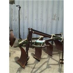 JOHN DEERE 4-14in. 3 POINT HITCH PLOW, s/n N/A: