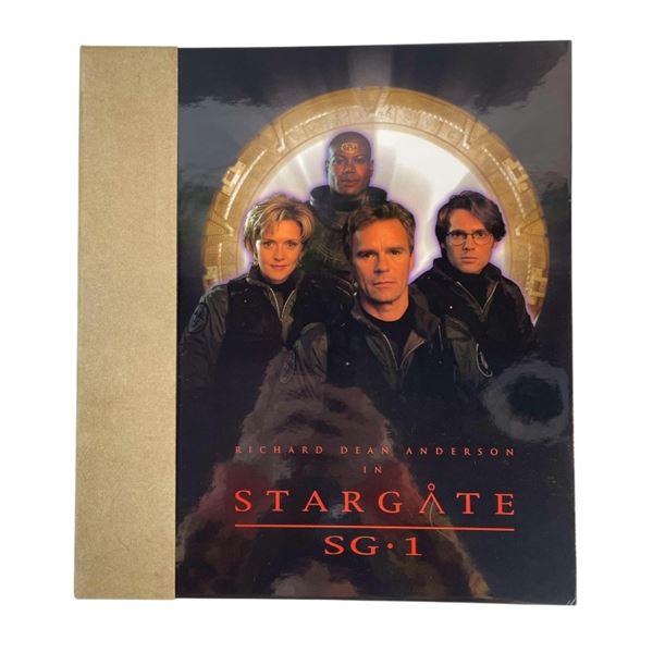 Stargate SG-1 (1997-2007) - Cast Signed Script 100th Episode