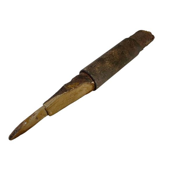 The Edge (1997) - Spring Loaded SFX Knife