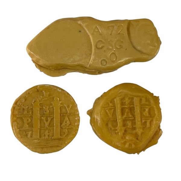 The Goonies (1985) - Set of 2 Gold coins and 1 Ingot (Castings) From One-Eyed Willy's Treasure