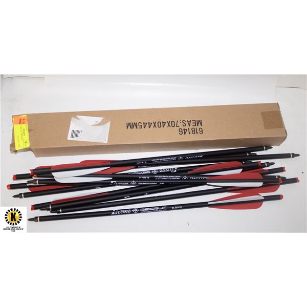 TWELVE NEW 18" ARROWS