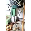 Image 3 : Brooms,planter A