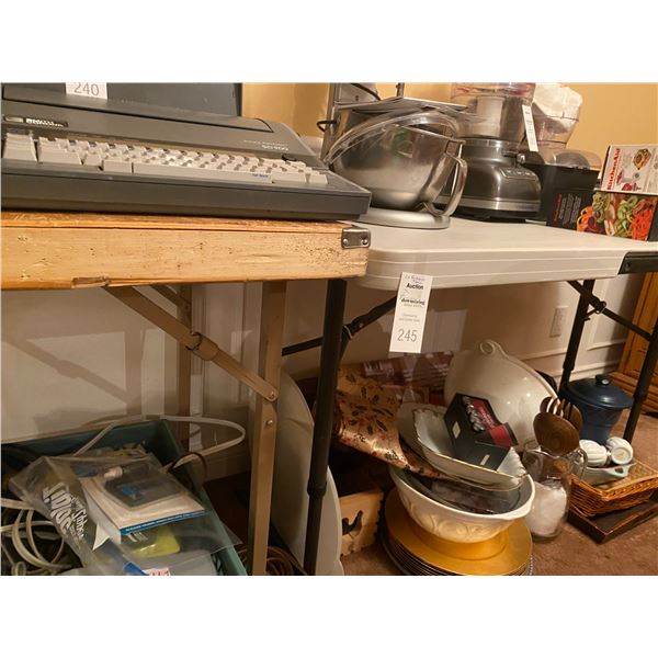 2 fold down tables B