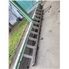 Image 1 : 16' Extended Ladder A