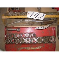 QUANTITY OF 3/4in. DRIVE STANDARD & IMPACT SOCKETS