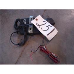 UNIDEN CB RADIO