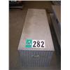 Image 1 : ALUMINUM PICKUP TOOL BOX