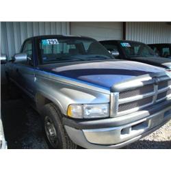 DODGE LARAMIE SLT 2500 2WD PICKUP, s/n 1B7JC26Z04S0664068: