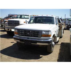 FORD F450 SD S/A FLATBED DUMP TRUCK, s/n 3FELF47F5VMA60249: