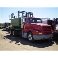 INTERNATIONAL 8300 T/A HYDRO SEEDER TRUCK, s/n 1HSHKGUR4LH288648: