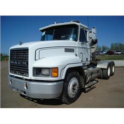 MACK CH613 T/A TRUCK TRACTOR, s/n 1M2AA06Y7LW004266: