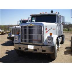 INTERNATIONAL 7200 EAGLE T/A TRUCK TRACTOR, s/n 2HSFBACR5JC014420: