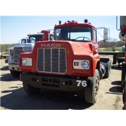 MACK R686ST T/A TRUCK TRACTOR, s/n 2M2N179Y2GC003646:
