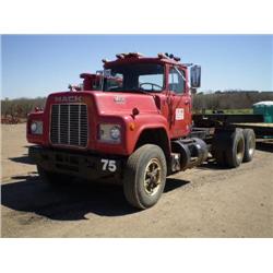 MACK R686ST T/A TRUCK TRACTOR, s/n 1M2N179C6GA002022: