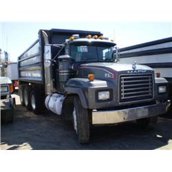 MACK RD688S TRI AXLE DUMP TRUCK, s/n 1M2P270CTTM026468: