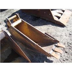 12in. HOE BUCKET JOHN DEERE 310D