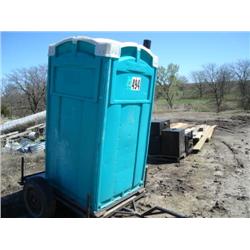 PORTABLE TOILET MOUNTED ON S/A