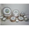 Image 3 : Royal Albert Silver Birch Dinnerware A