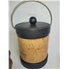 Image 8 : Vintage Danby & Icebucket A