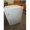 Image 1 : Woods Mini Fridge