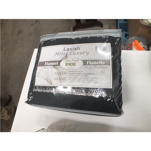 Queen Sized Flannel Sheet Set