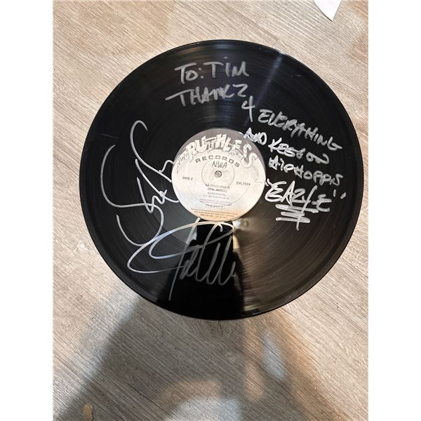 NWA Autographed Record EAZY E DR DRE ICE CUBE