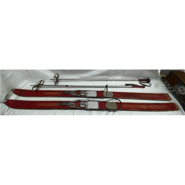 VINTAGE SKIS