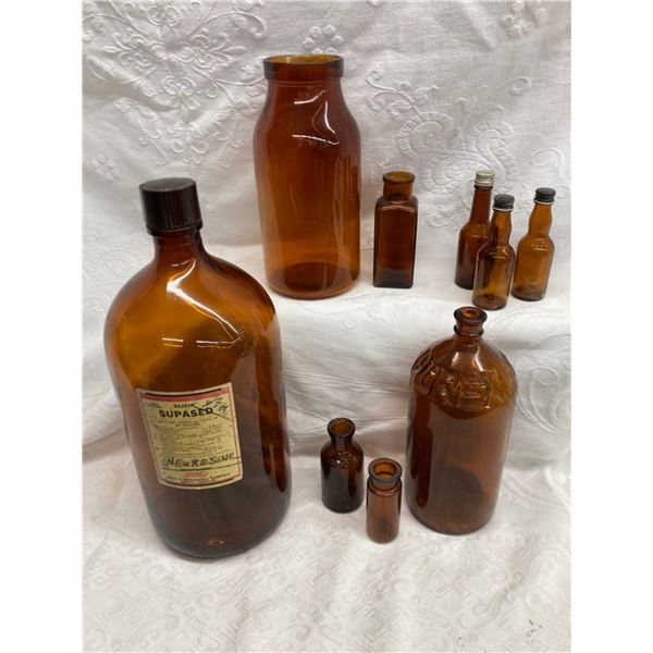 BROWN GLASS BOTTLES, LOT