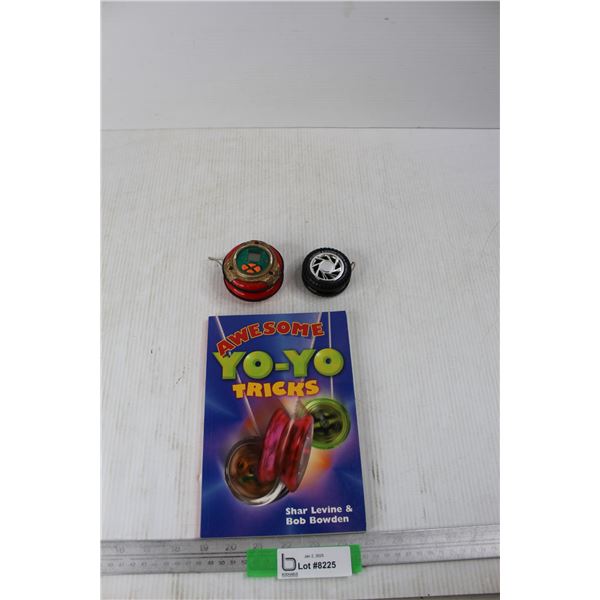 (2) Yo-Yo's w/  Tricks Book