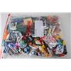 Image 2 : Lot of Lego Pieces & Parts (14 1/2" x 11 1/2" Zip-Lock - Bag)