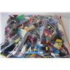 Image 3 : Lot of Lego Pieces & Parts & Booklets (14 1/2" x 11 1/2" Zip-Lock - Bag)
