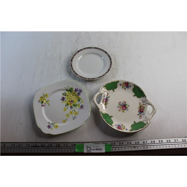 (3) Ceramic Floral Art Pattern Plates