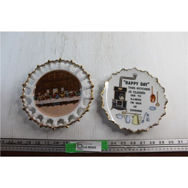 (2) Porcelain Happy Day and The Last Supper Plates/Wall Decor