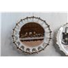 Image 3 : (2) Porcelain Happy Day and The Last Supper Plates/Wall Decor